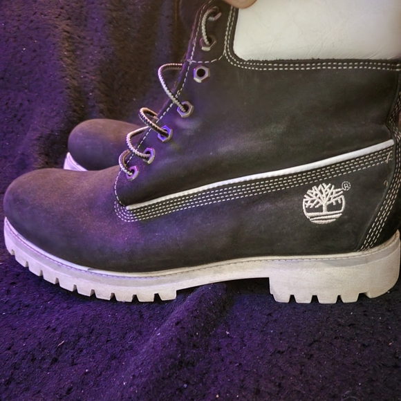 Vintage Mens Timberland 6" Boots - Picture 11 of 14